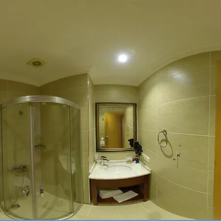 Vois Atasehir & 4* Estambul